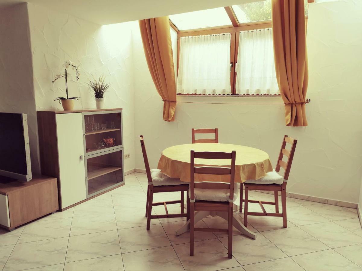Ferienwohnung Jasmin & Alex Muhlhausen-Ehingen Kültér fotó